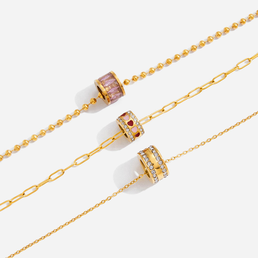Necklace 09